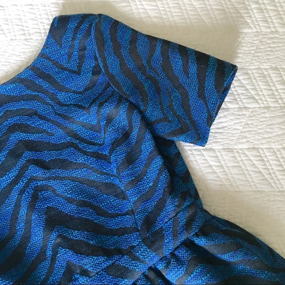 Thomas Sires Zebra Print V-Back Dress - Picture 3 of 8